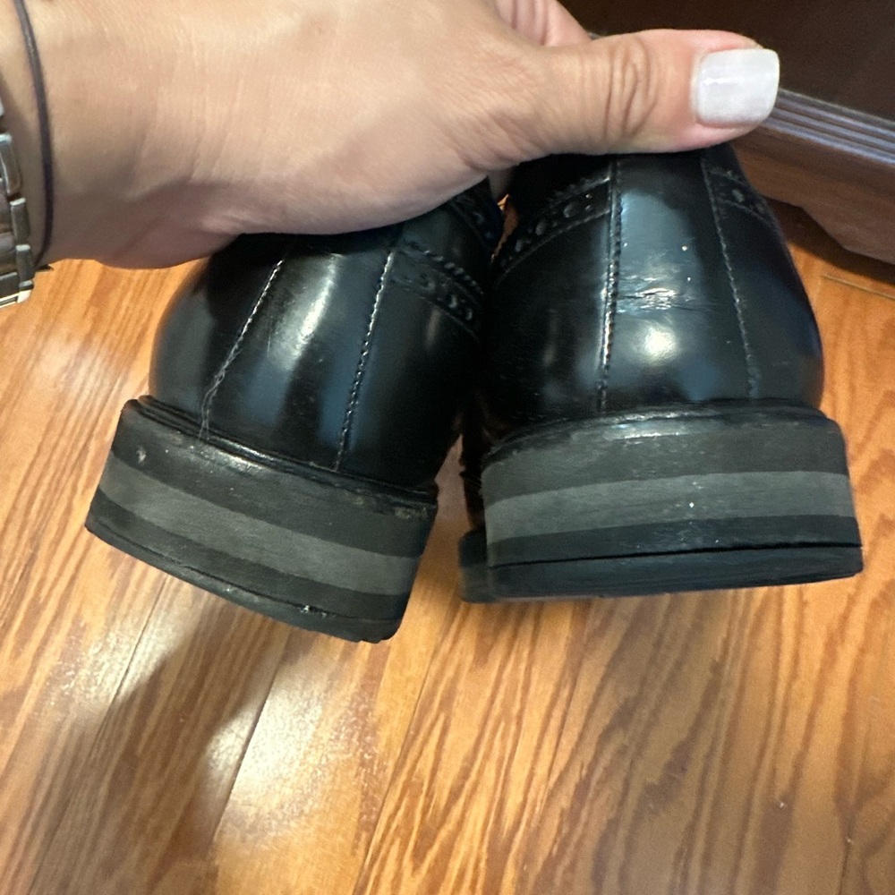 Prada Shoes - Picture 8 of 10